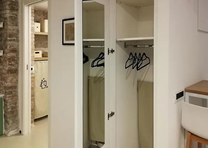 Loft Garibaldi, Garage Privato! *